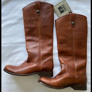 FRYE Melissa Button Women's Riding Boots S…